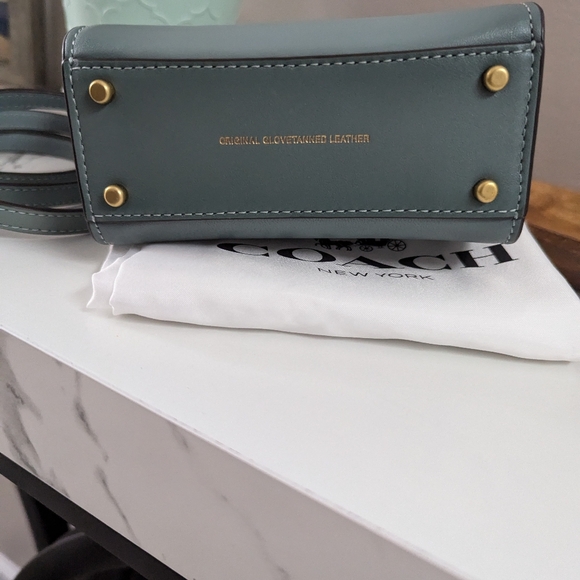 Coach Mini Cashin Tote - Picture 11 of 11